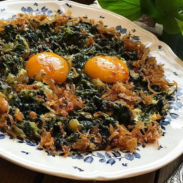 طرز تهیه نرگسی اسفناج