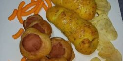 طرز تهیه پیراشکی سوسیس به روش مجلسی با طعمی بی نظیر