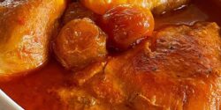 طرز تهیه خورش مرغ آلو مجلسی با طعمی بی نظیر