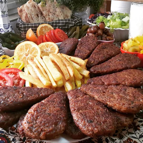 طرز تهیه کتلت اصفهانی