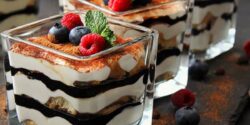 طرز تهیه تیرامیسو لیوانی مجلسی با طعمی بی نظیر