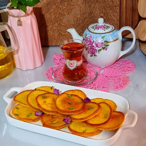 طرز تهیه خاگینه قاشقی