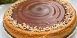 طرز تهیه چیز کیک تنوری به روش خانگی و با طعمی بی نظیر