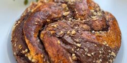 طرز تهیه نان شکلاتی به روش خانگی و با طعمی بی نظیر