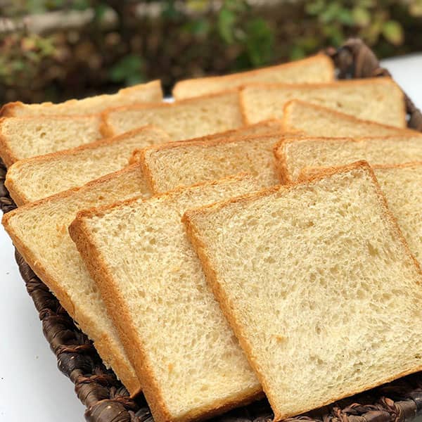 طرز تهیه نان تست