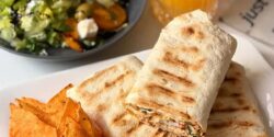 طرز تهیه ساندویچ مرغ مخلوط مجلسی با طعمی بی نظیر