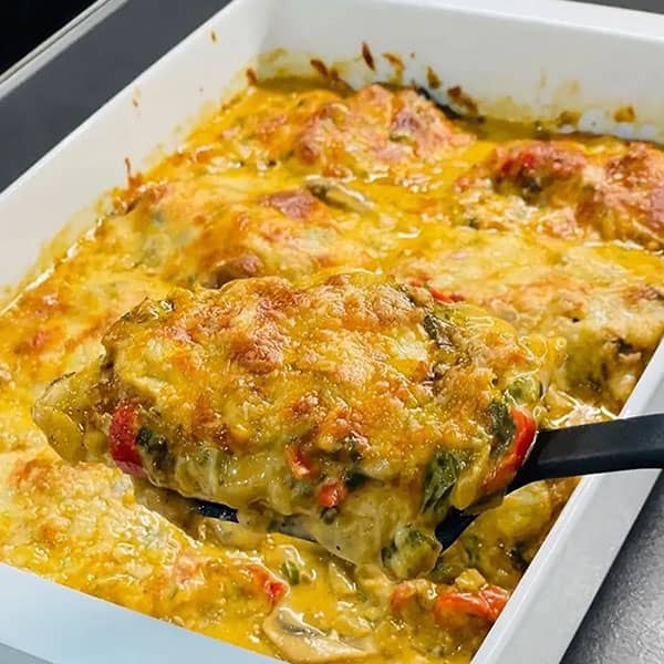 طرز تهیه مرغ و قارچ خامه ای