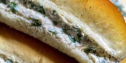 طرز تهیه ساندویچ مرغ سرد به روش فوری و طعمی بی نظیر