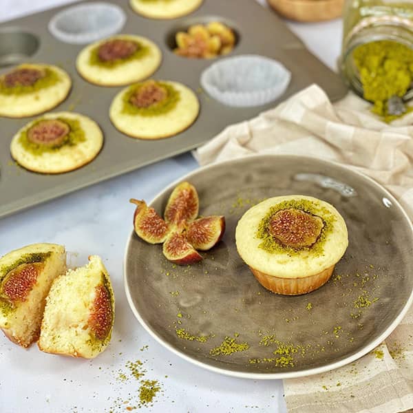 طرز تهیه کاپ کیک انجیر