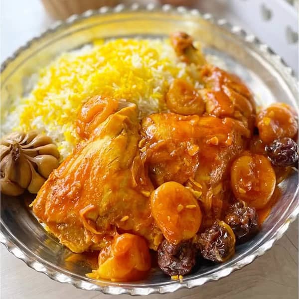 طرز تهیه خورش مرغ و قیسی
