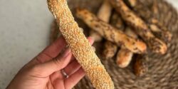 طرز تهیه نان سوپ خانگی و خوشمزه؛ دستور پختی که نباید از دست بدهید!