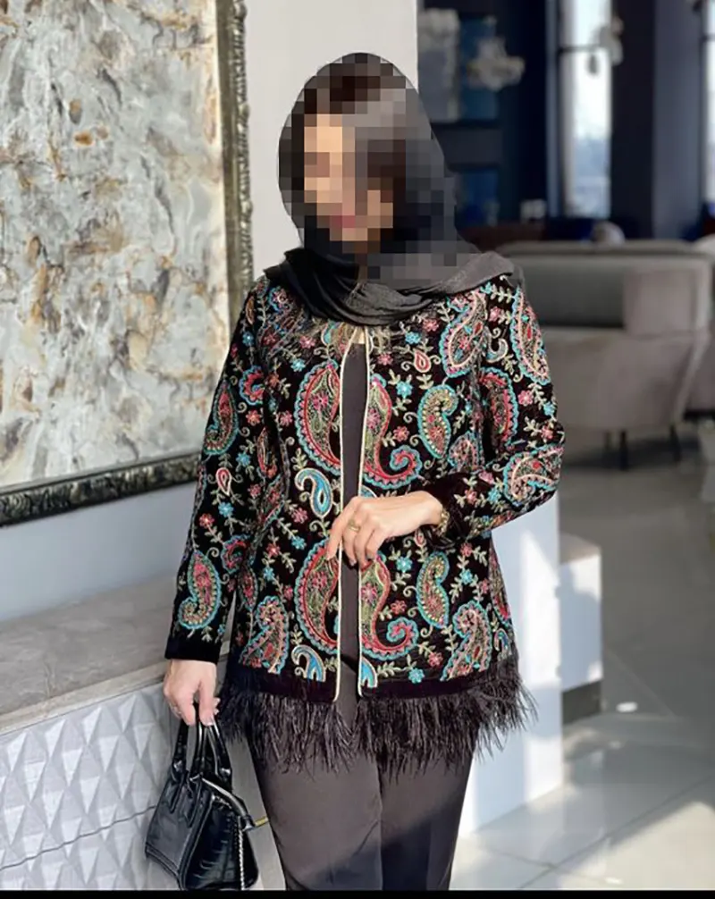 مانتو مجلسی با پارچه سوزن دوزی