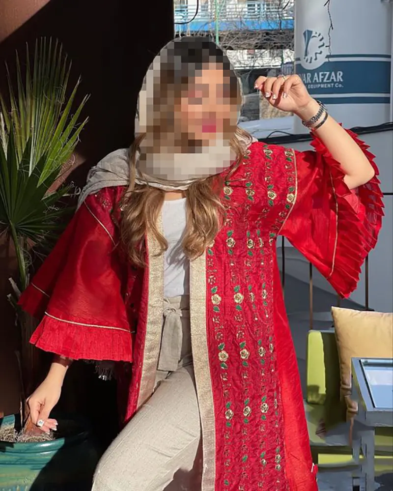 مانتو مجلسی با پارچه سوزن دوزی