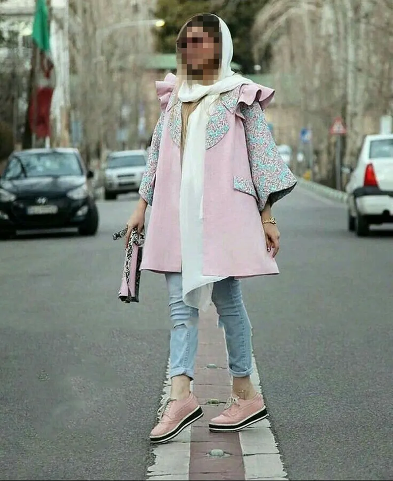 مانتو صورتی دخترانه