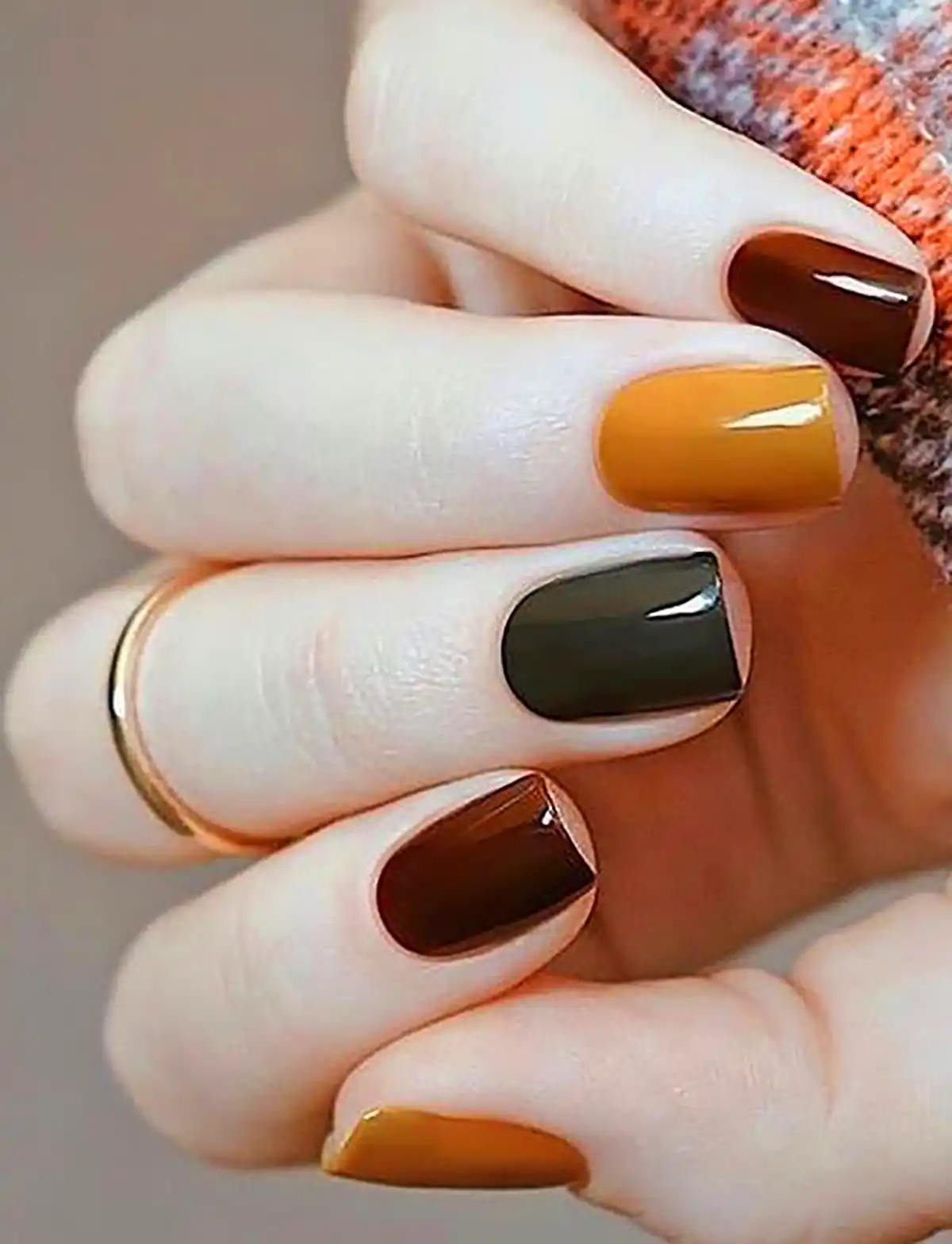 لاک ژل ساده رنگ‌های پاییزی