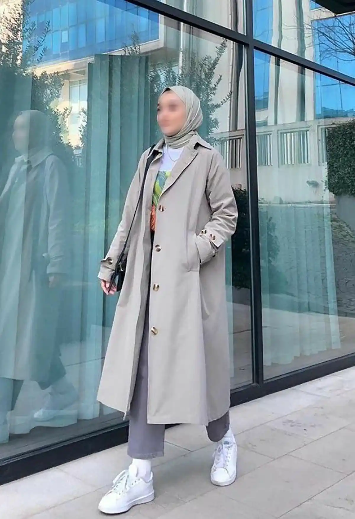 بارونی بلند پاییزی زنانه