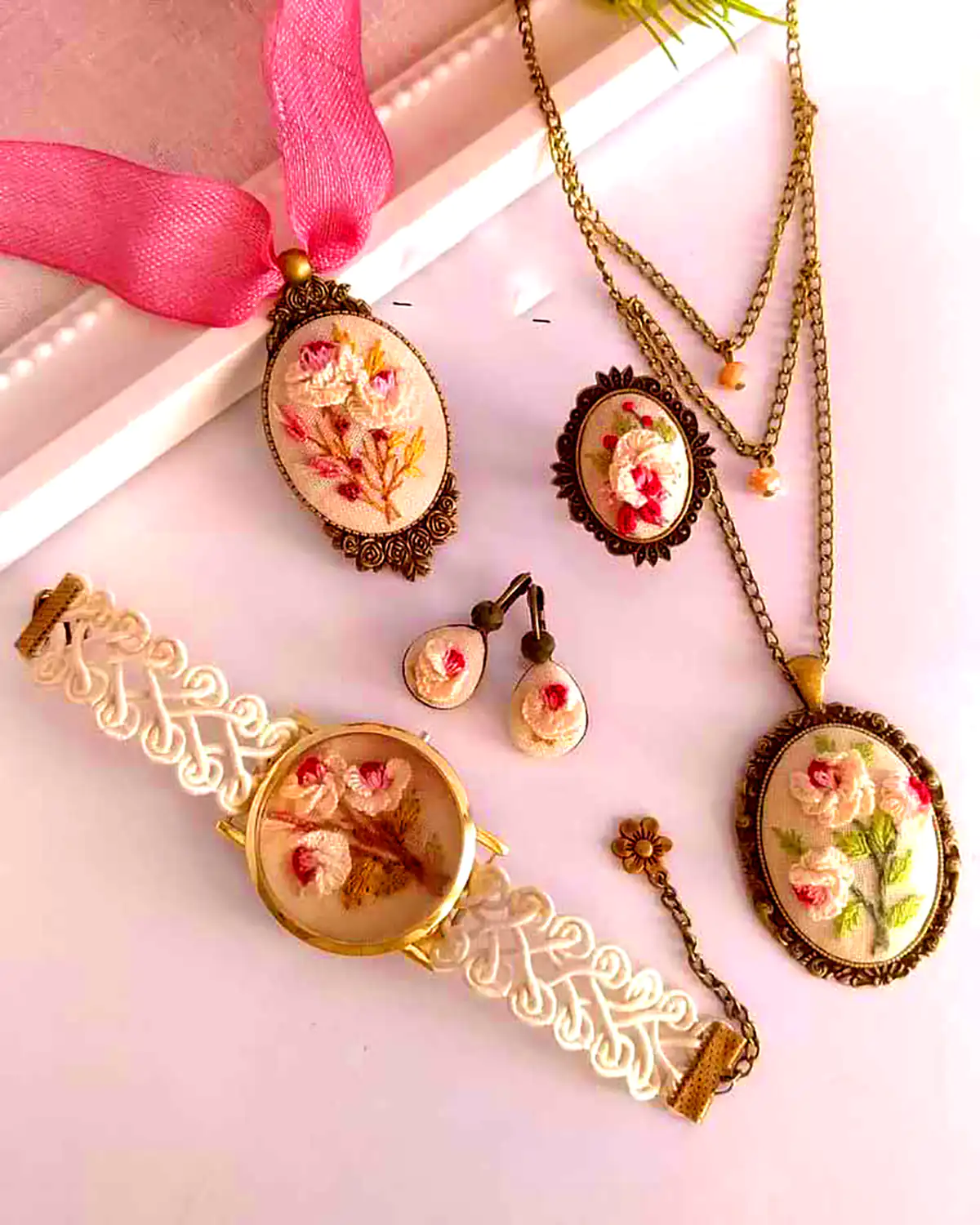 ساعت شیک و جدید مچی