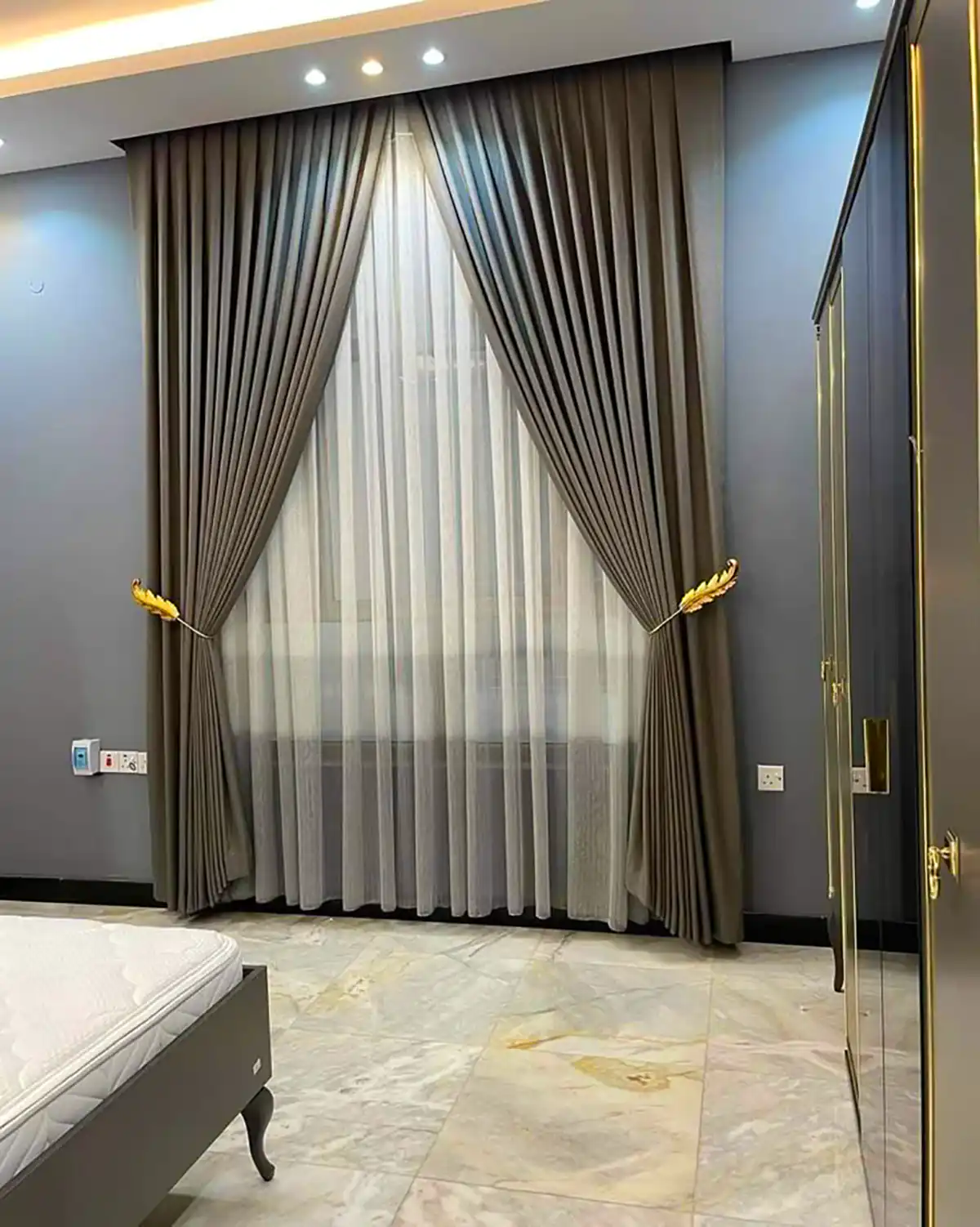 پرده لوکس و مدرن سالن