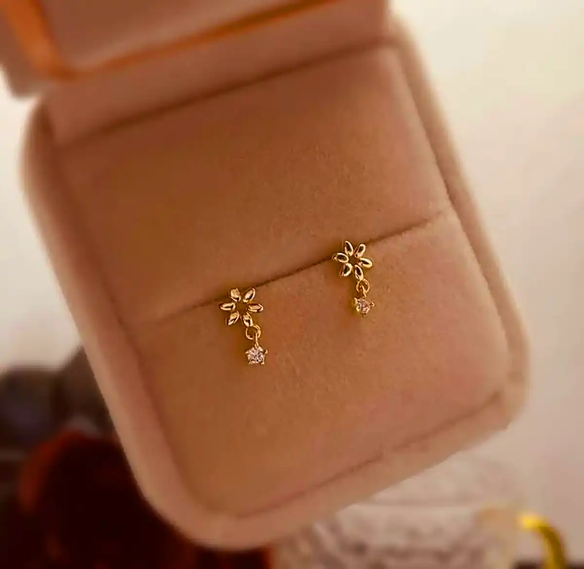 گوشواره طلا مینیمال