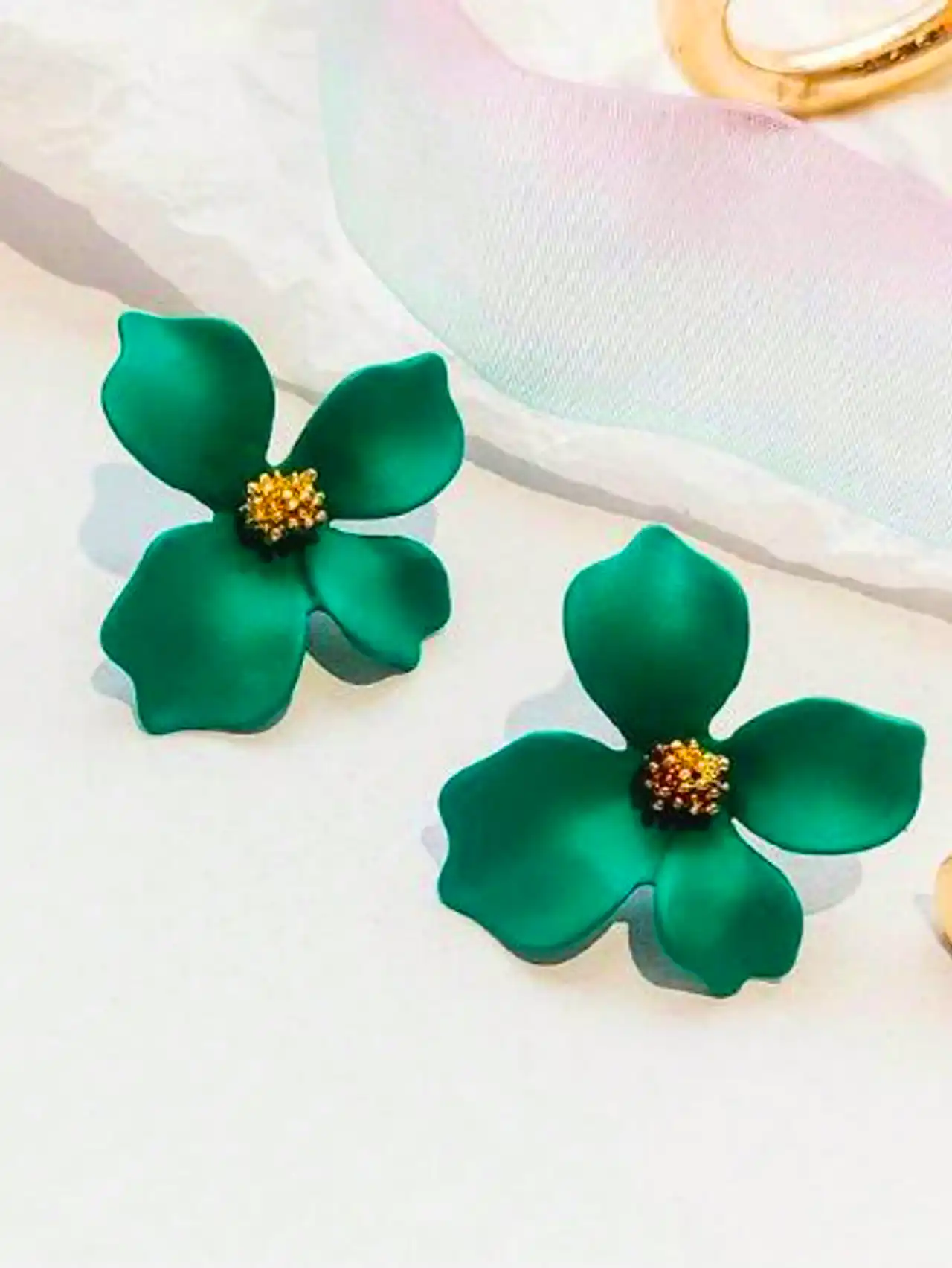 گوشواره فانتزی طرح گل