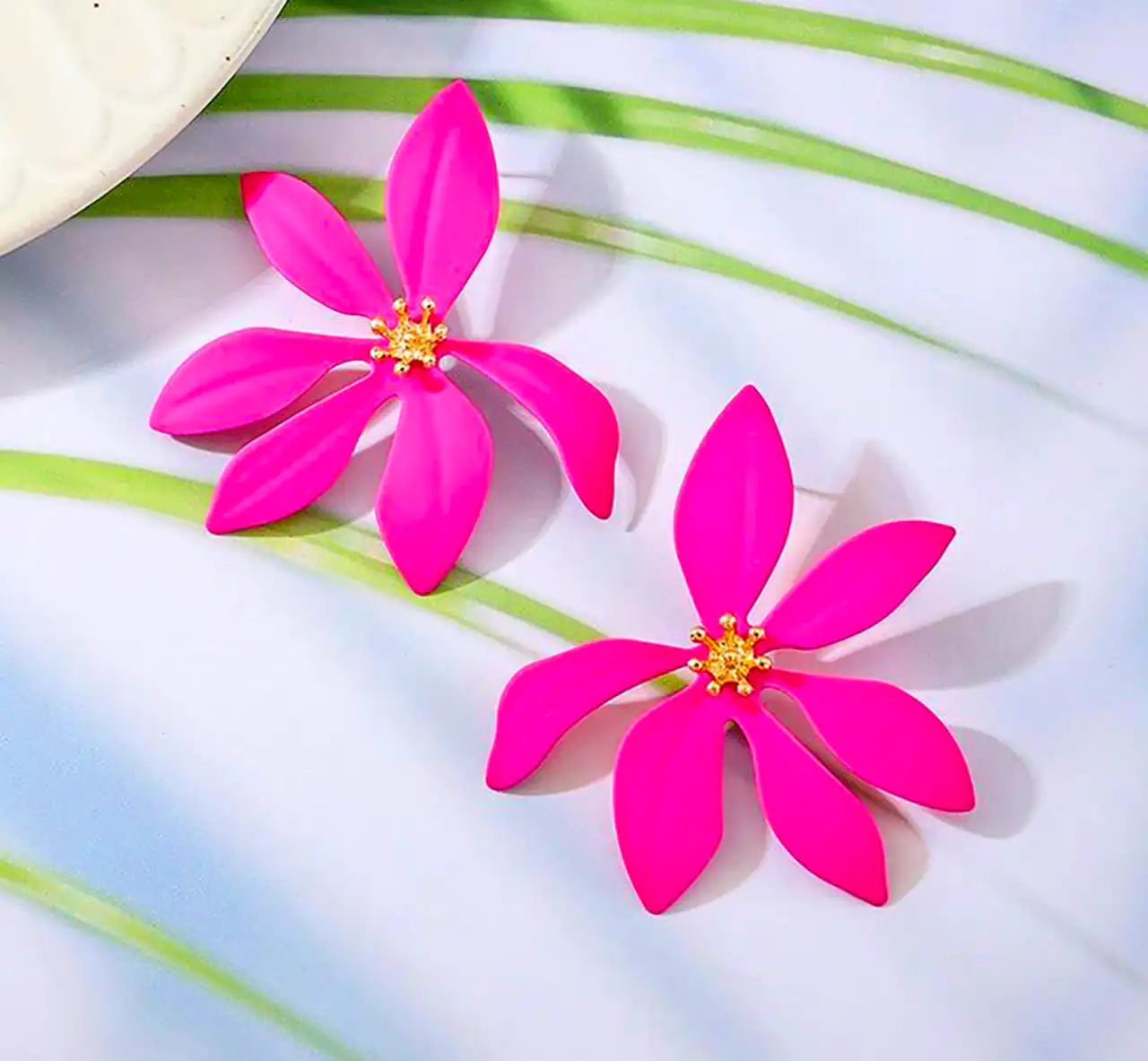 گوشواره صورتی شیک