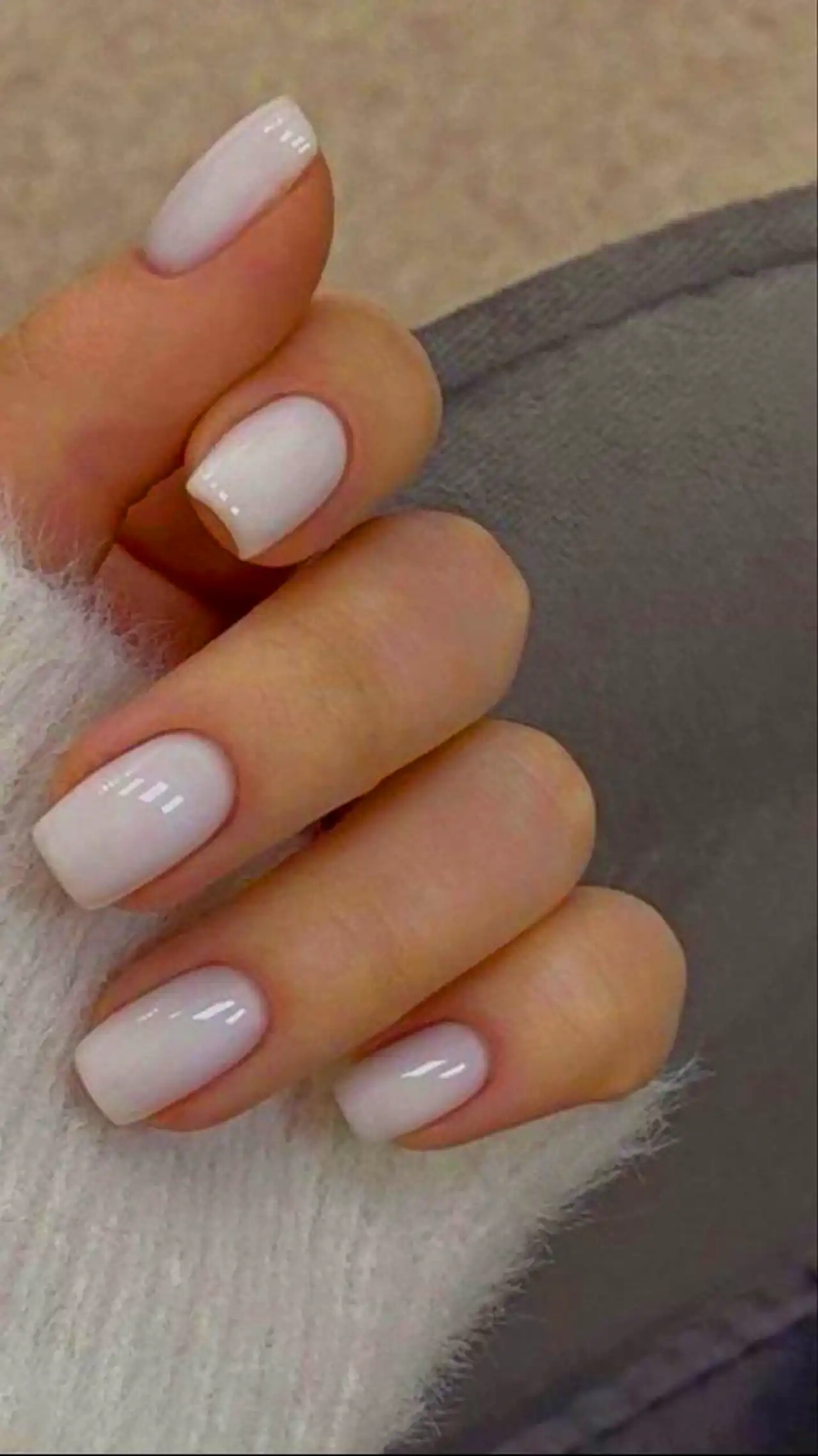 کاشت مینیمال ناخن عروس