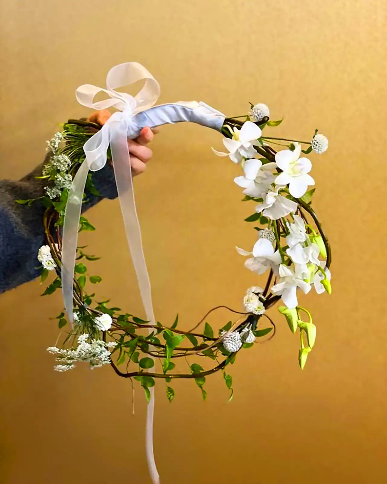حلقه گل زیبا برای عروس