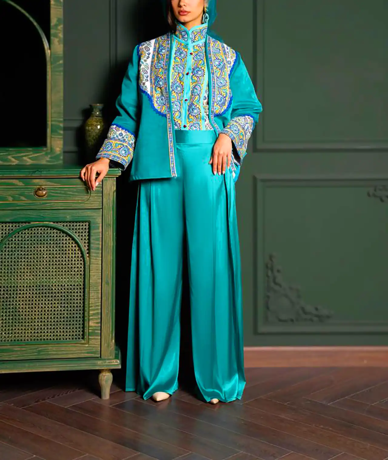 کت زنانه سنتی لاکچری