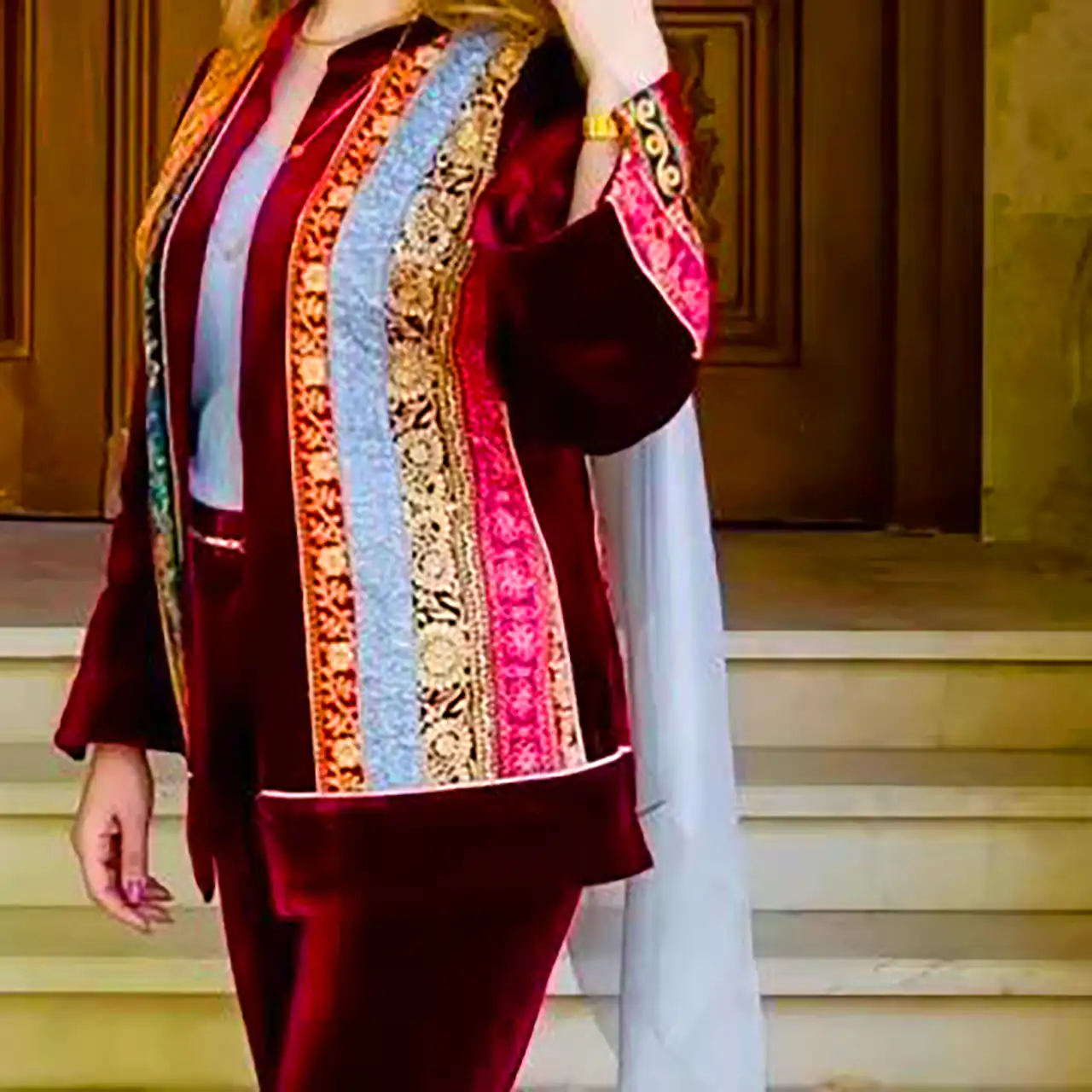 کت زنانه سنتی لاکچری