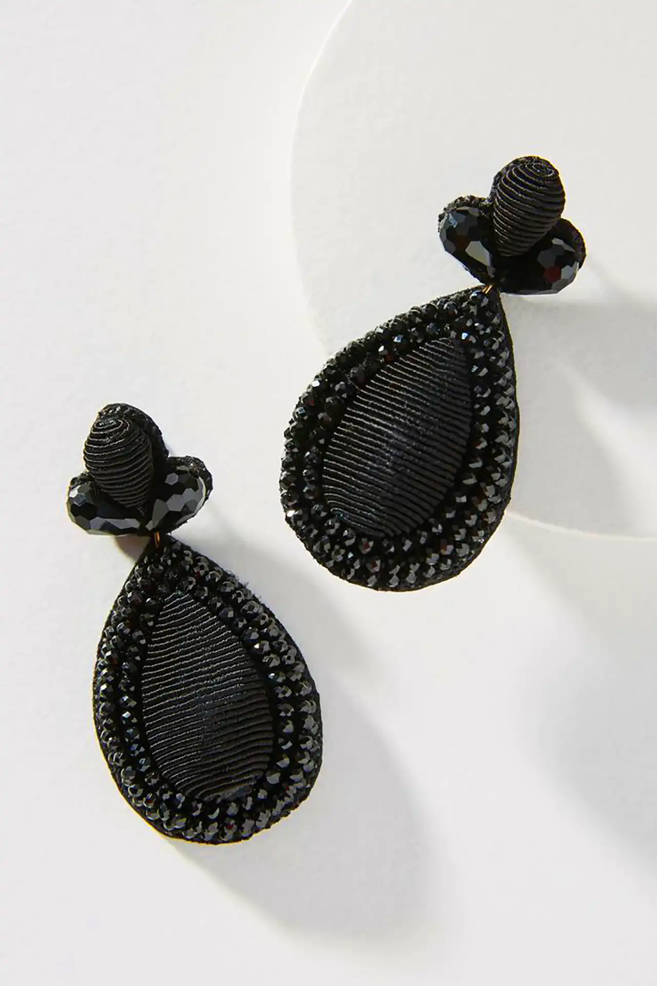 گوشواره مشکی لاکچری