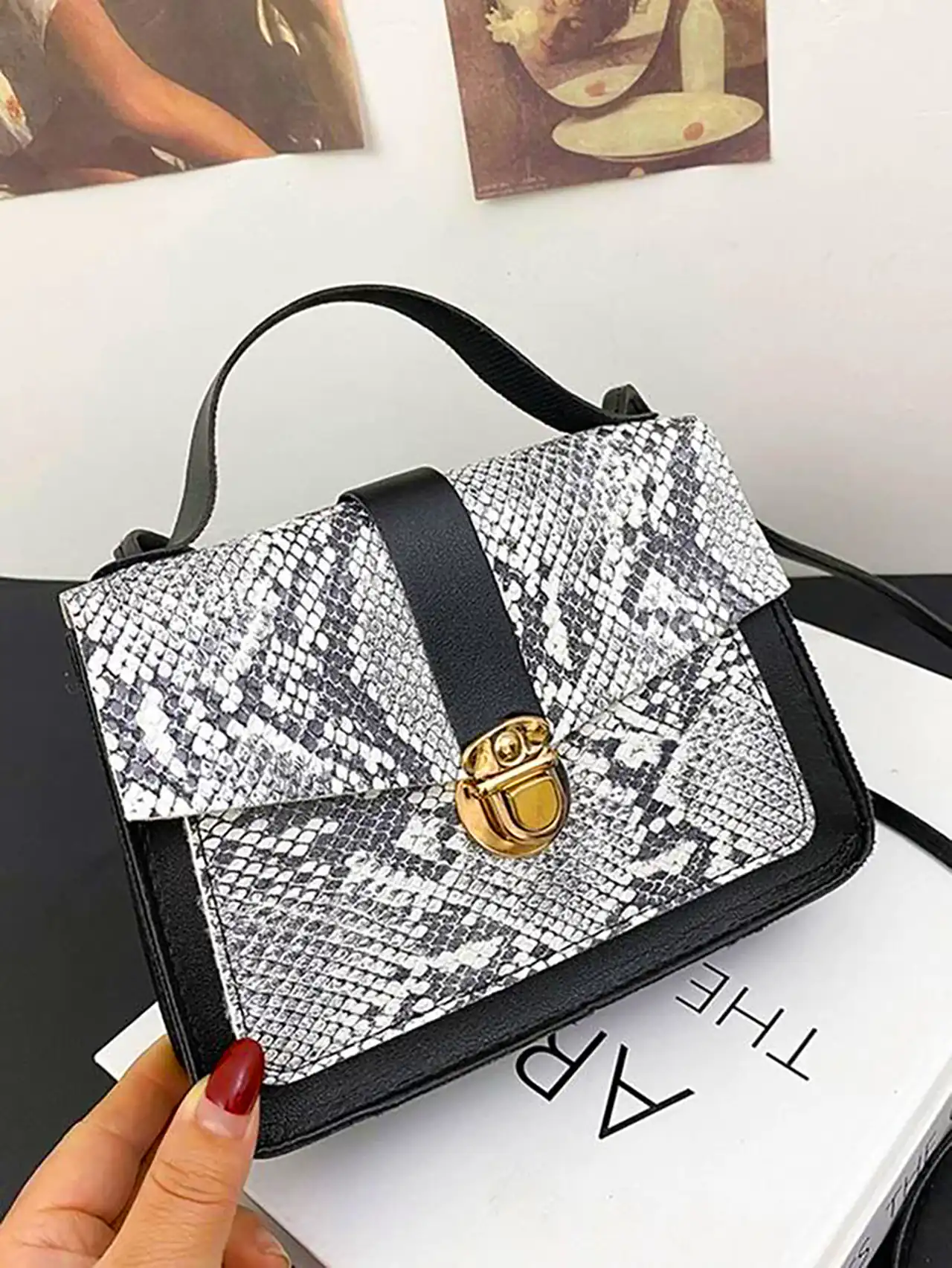 کیف زنانه پوست ماری