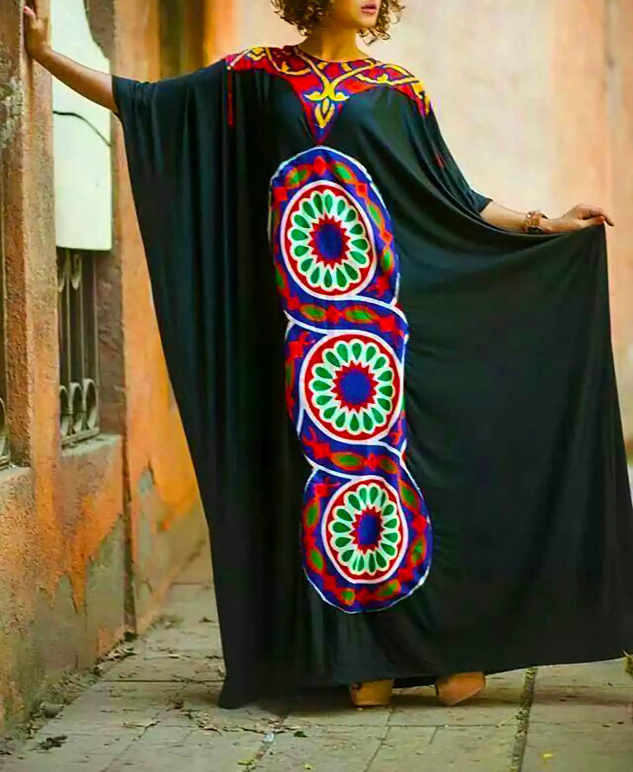 مانتو لاکچری با طراحی خاص