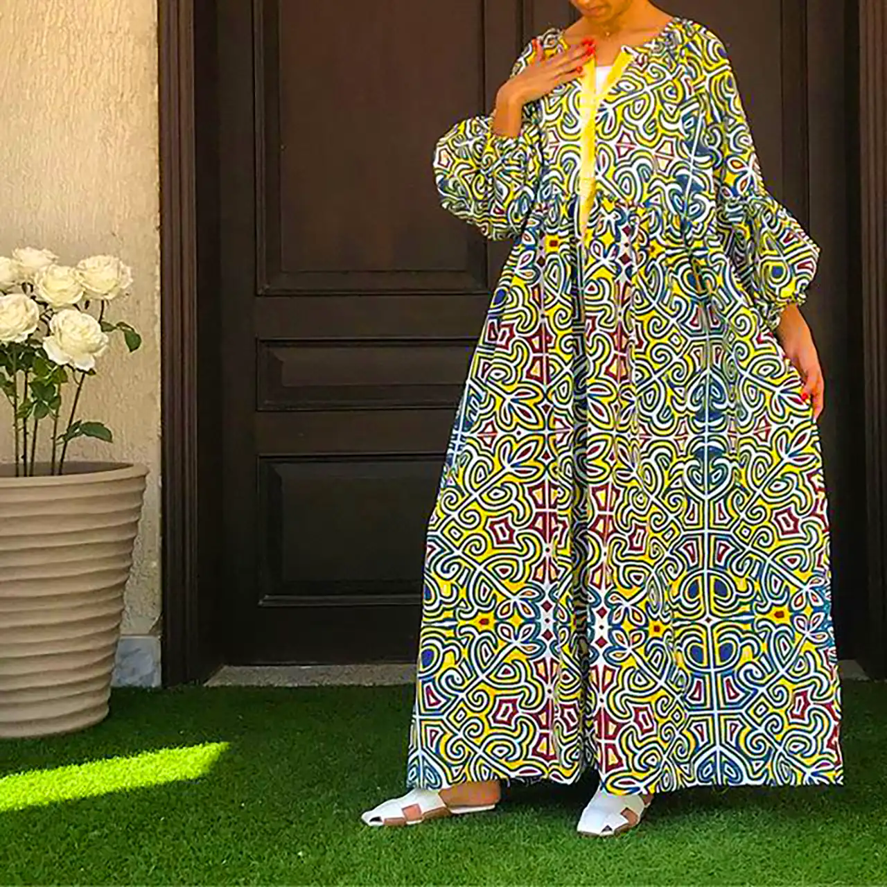 مانتو لاکچری با طراحی خاص
