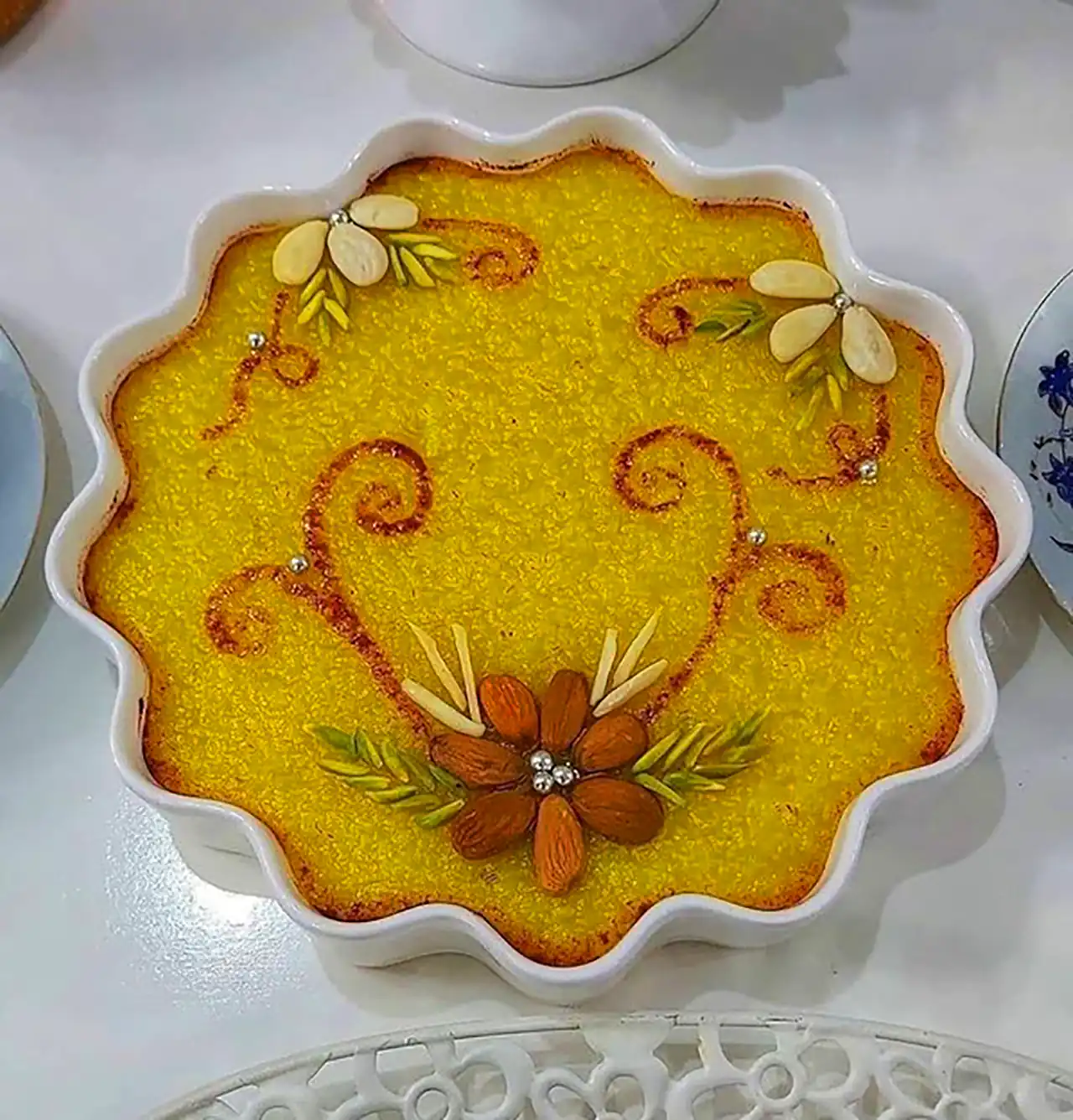 تزئین سنتی شله زرد مجلسی