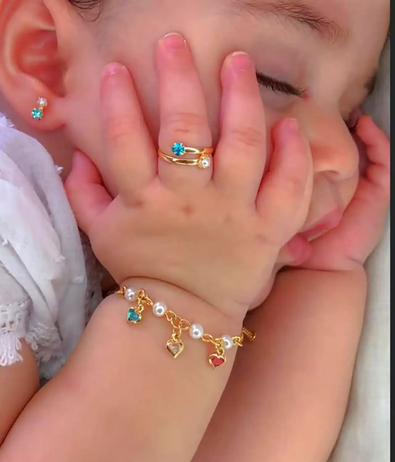 اکسسوری طلا برای نوزاد