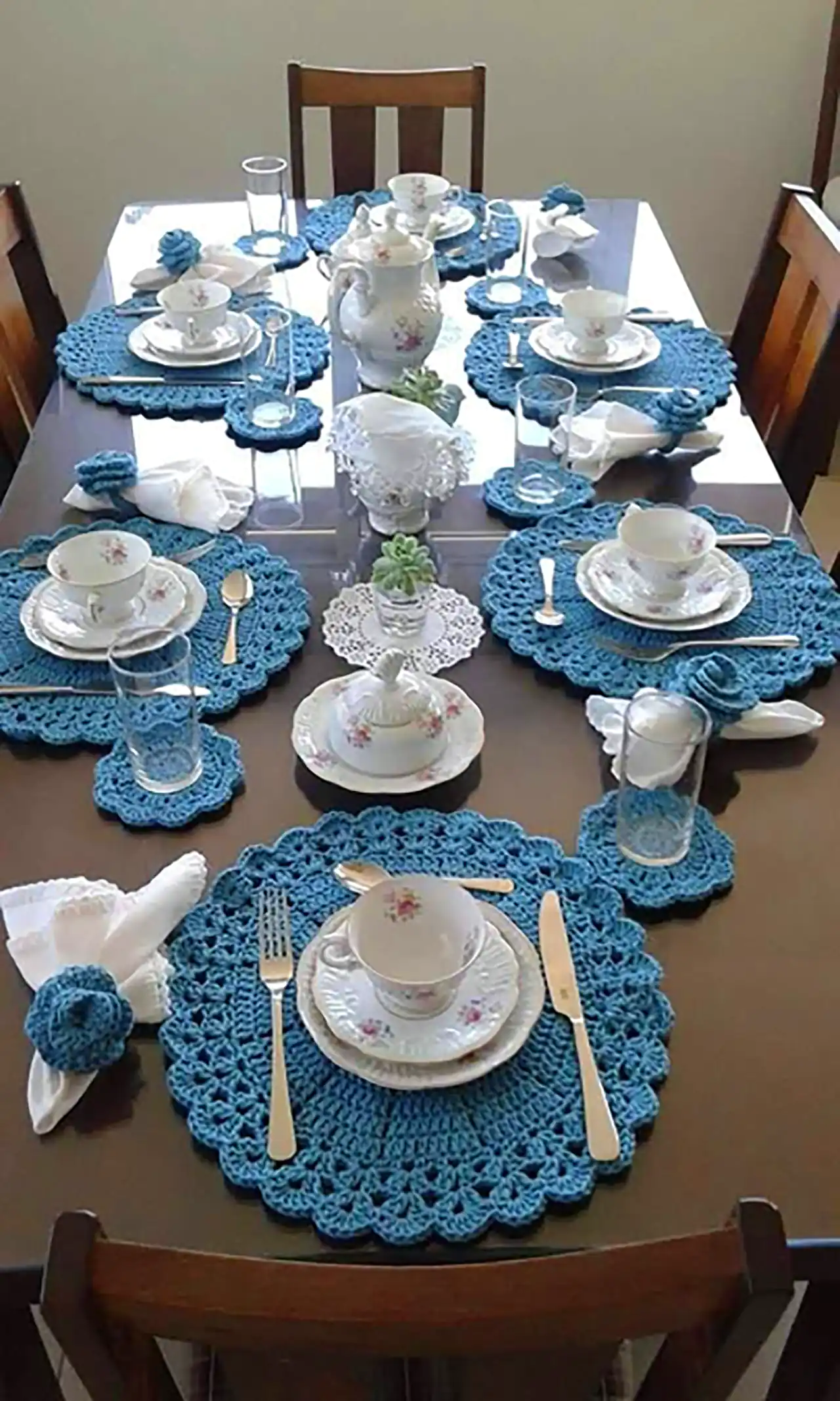 چیدان میز برای مجالس ویژه
