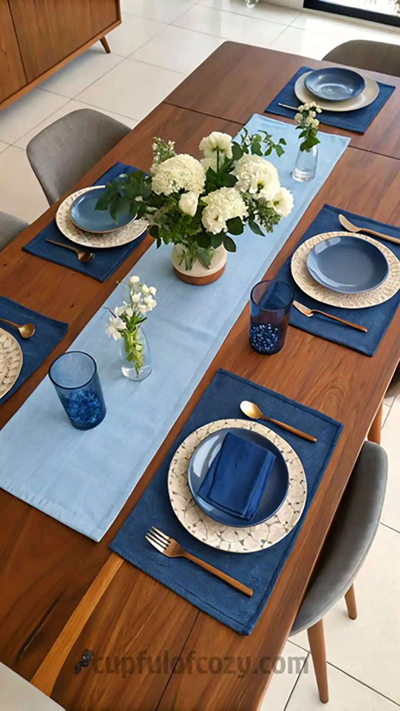چیدان میز برای مجالس ویژه