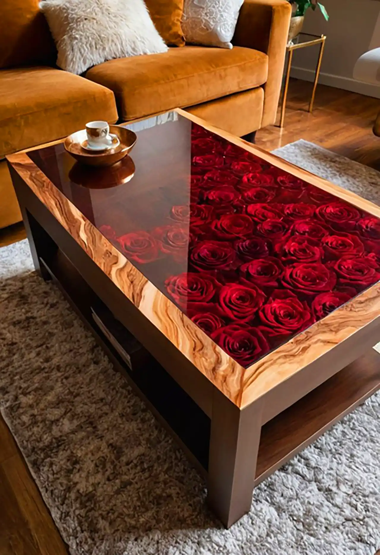 میز عسلی رزینی لوکس