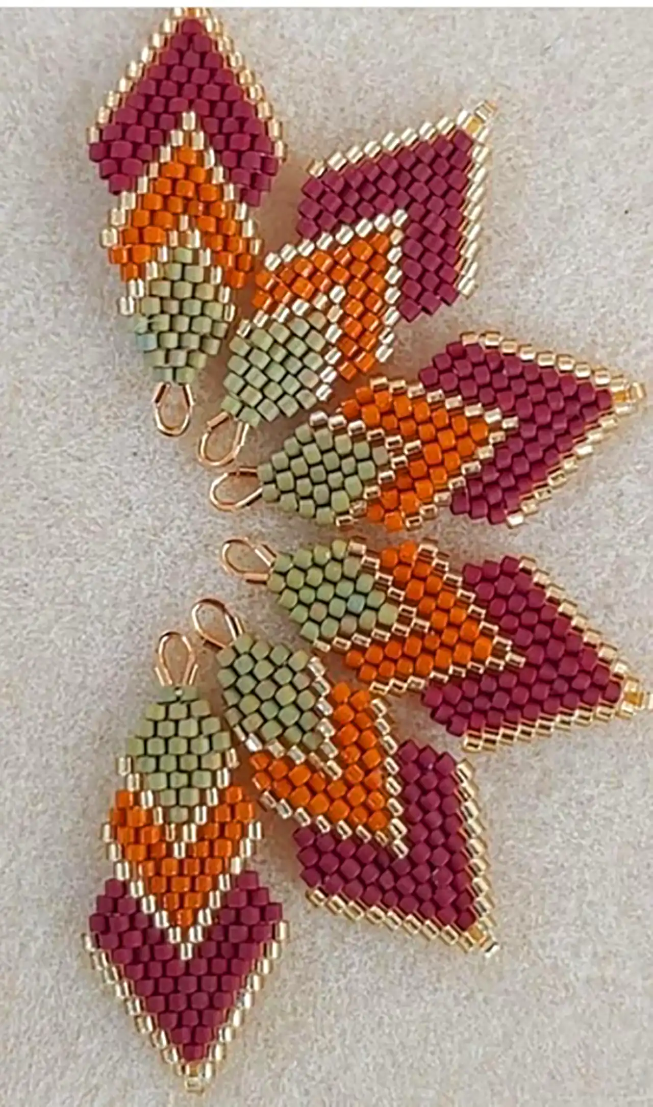 گوشواره میوکی رنگی