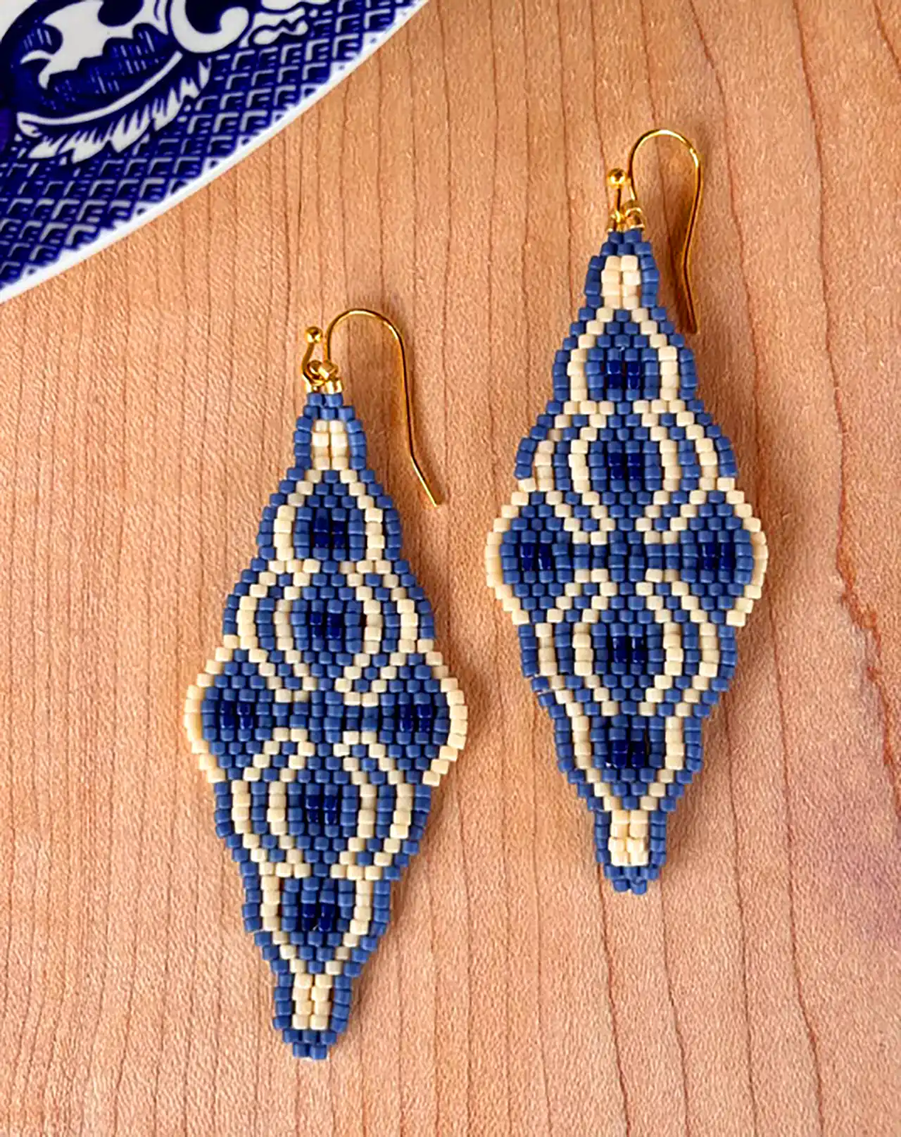 گوشواره میوکی رنگی