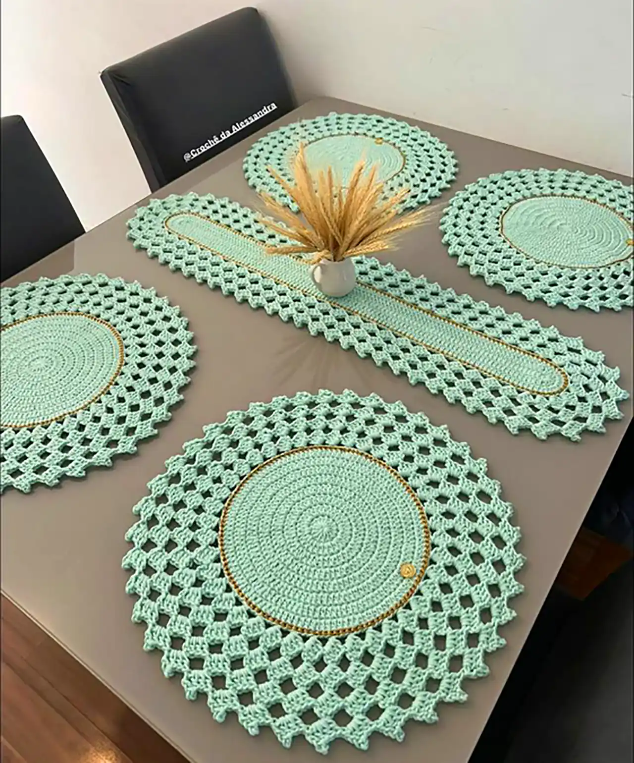 رومیزی شیک بافتنی